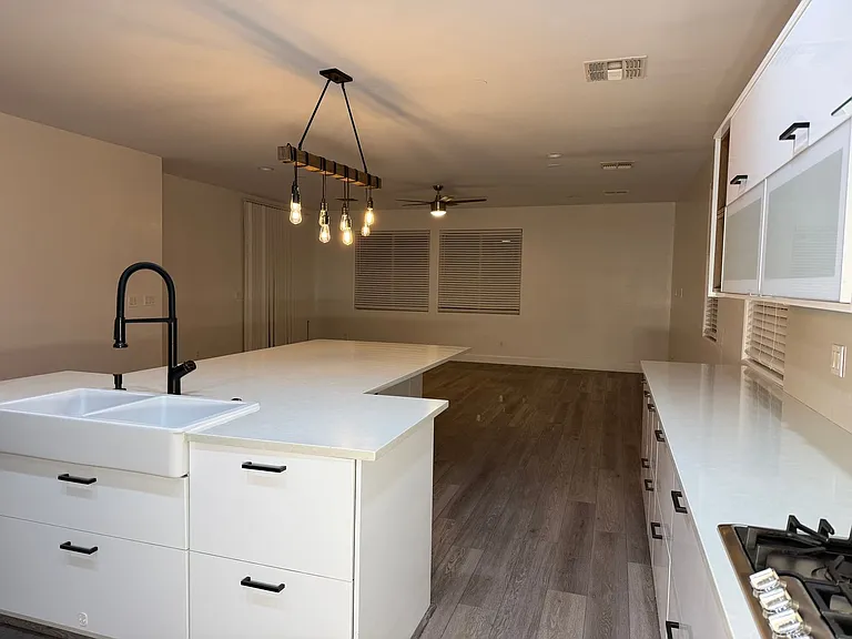 42502 W Somerset Dr — Photo 30