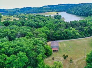 185 Lake Elaine Rd, Shelbyville, TN 37160