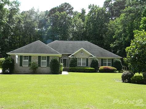 This lovely single floor home is a terrific value.