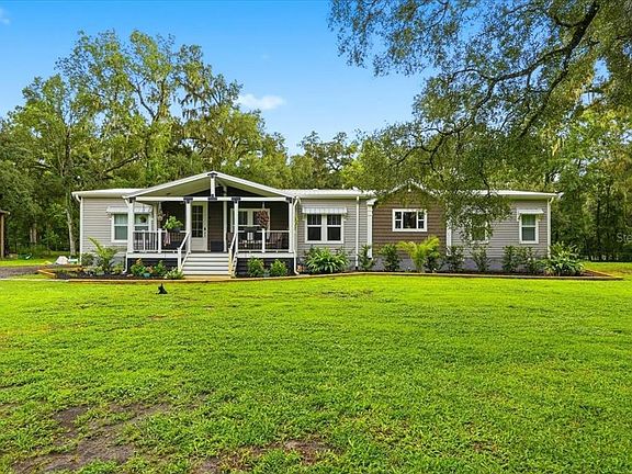 3rd image of 22256 CHERATON ROAD