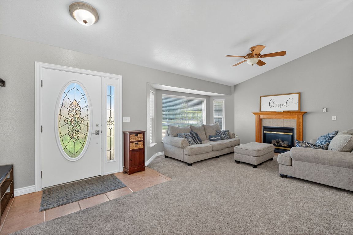 next background image