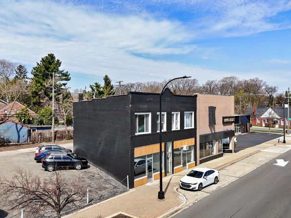 23525 Woodward Ave, Ferndale, MI 48220