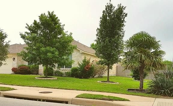 2nd image of 601 Fyvie Castle Ct
