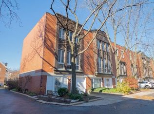 1427 S Plymouth Ct, Chicago, IL 60605