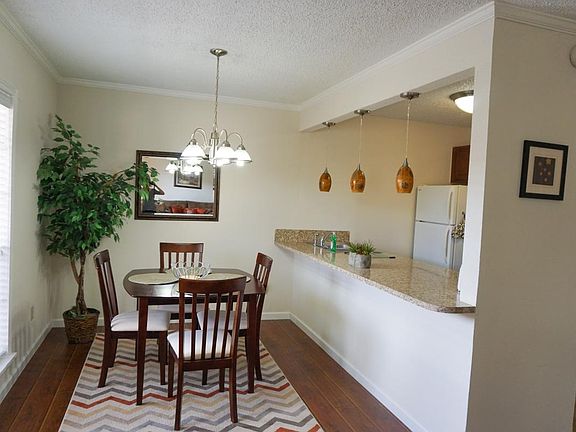 5th image of 4727 W Alabama St Unit 206