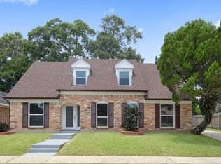 3815 S Pin Oak Ave, New Orleans, LA 70131
