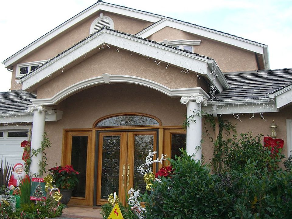 1st image of 3672 Ocana Ave