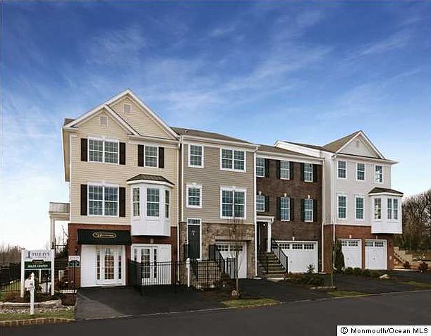 1st image of 208 Yale Blvd