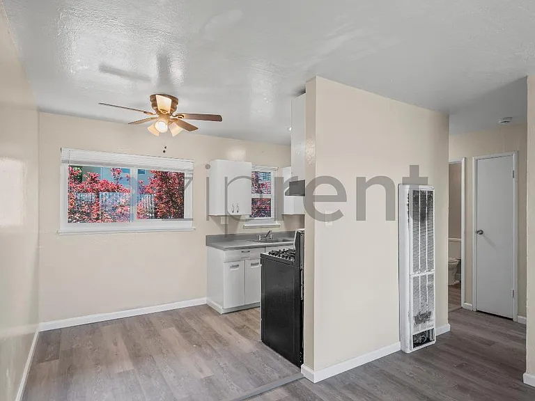 24035 2nd St #204 — Photo 11