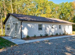 10475 N Latson Rd, Howell, MI 48855