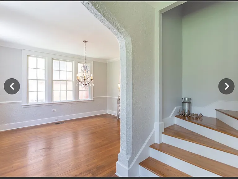 2405 College St — Photo 17