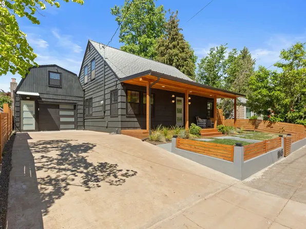 9045 SE Yamhill St, Portland, OR 97216