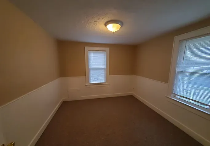 633 W Murphy St — Photo 10