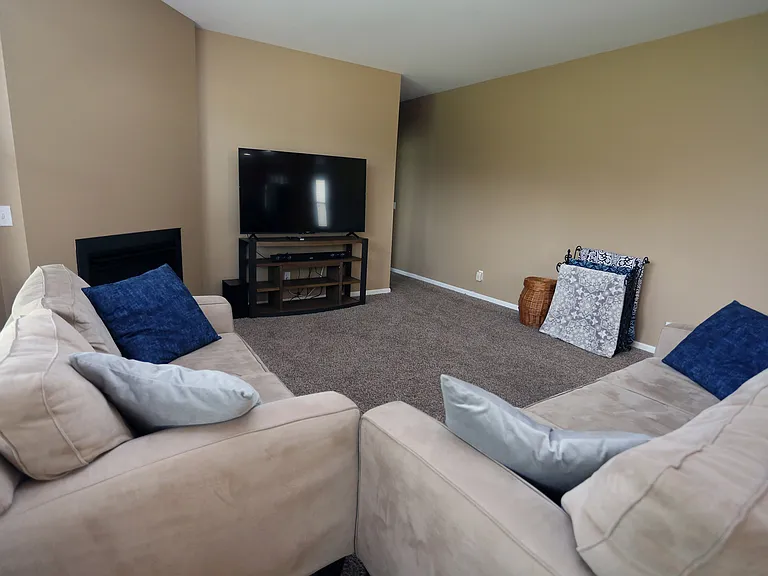 2502 Raven Ridge Dr — Photo 21