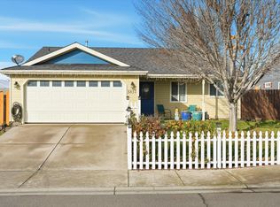 3851 Agate Mdws, White City, OR 97503
