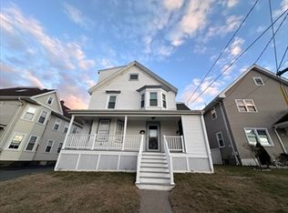 12 King St #2, Peabody, MA 01960