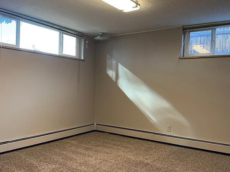 2200 S Ogden St — Photo 11