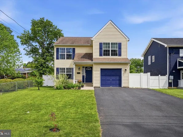 205 Linden Ave, Glenside, PA 19038
