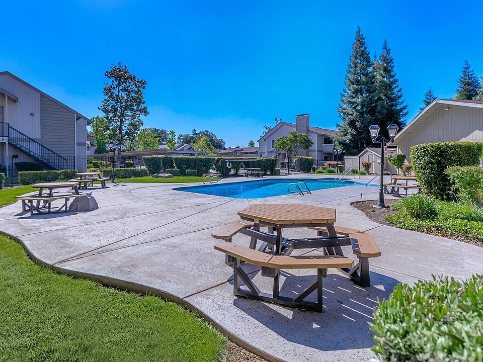 The Villages Apartment Rentals Merced, CA Zillow