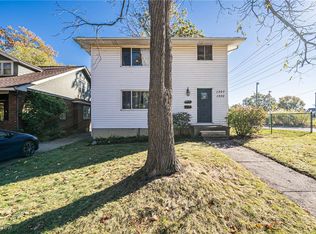 1305 Virginia Ave, Lakewood, OH 44107