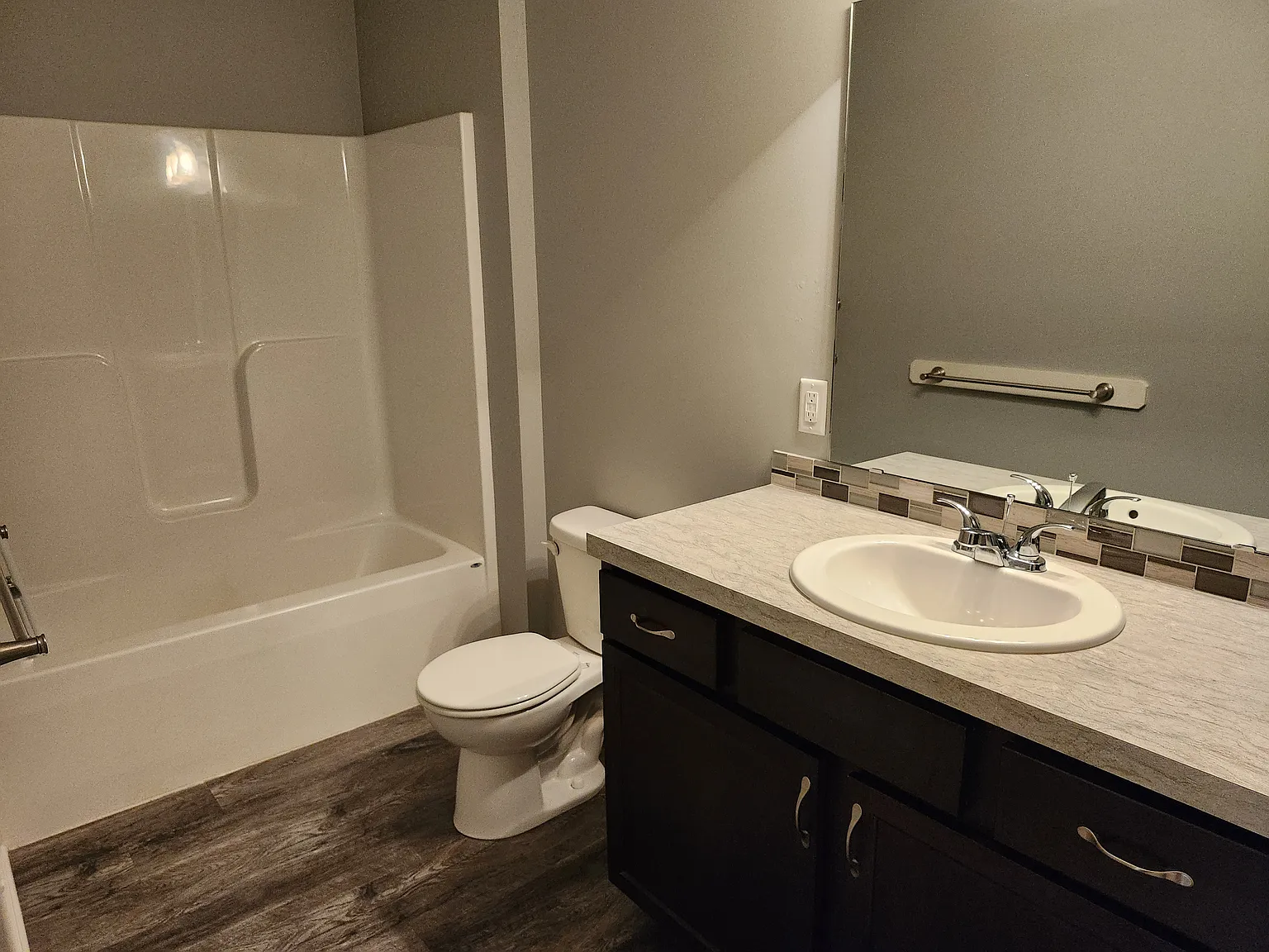3 bed, 1550 sqft, $2,000 — Photo 4