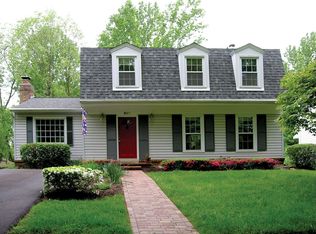 607 Watts Branch Pkwy, Potomac, MD 20854