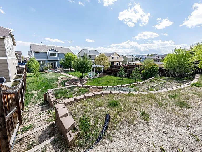 7724 Canyon Oak Dr — Photo 21