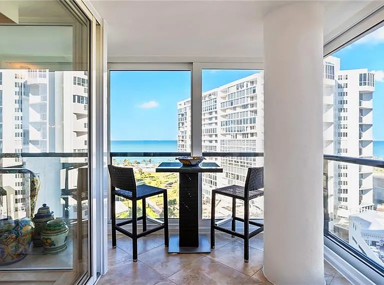 4031 Gulf Shore Blvd N #11C — Photo 13