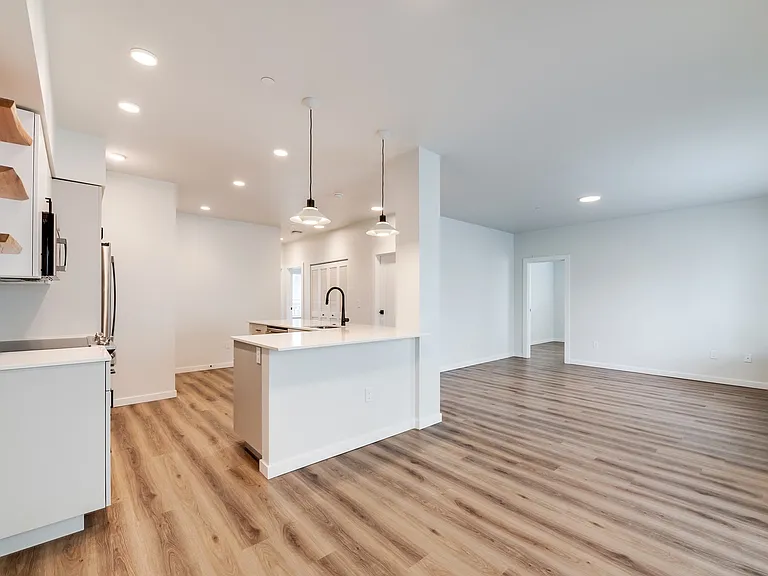 3x2 Living Room & Kitchen