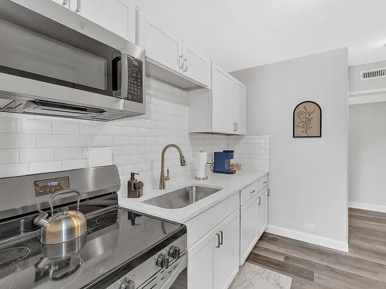 7 Division St #3A — Photo 7