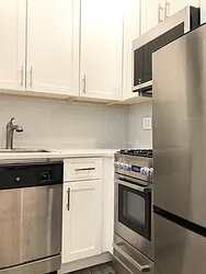 Rented by Lindemar LLC