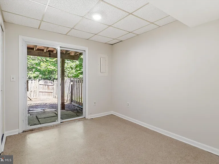 42 Alden Ct — Photo 20