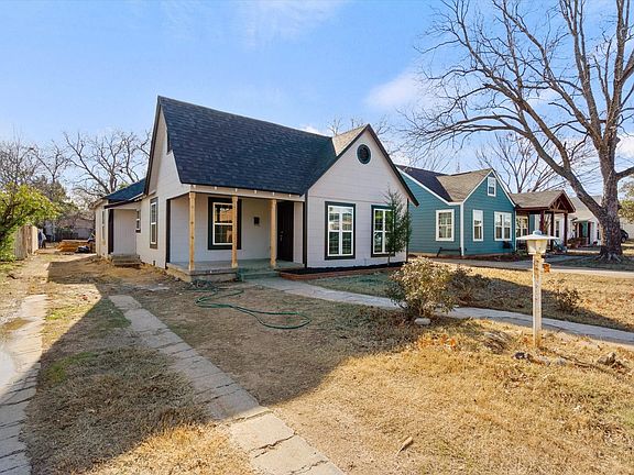2nd image of 2736 Marigold Ave
