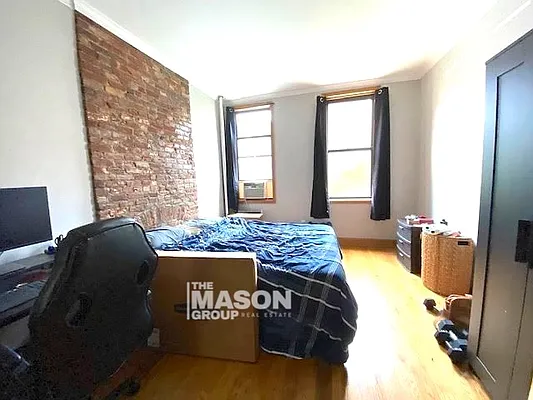 Rented by Mason Group LLC | media 17