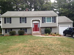 112 Duffy Dr, Taunton, MA 02780
