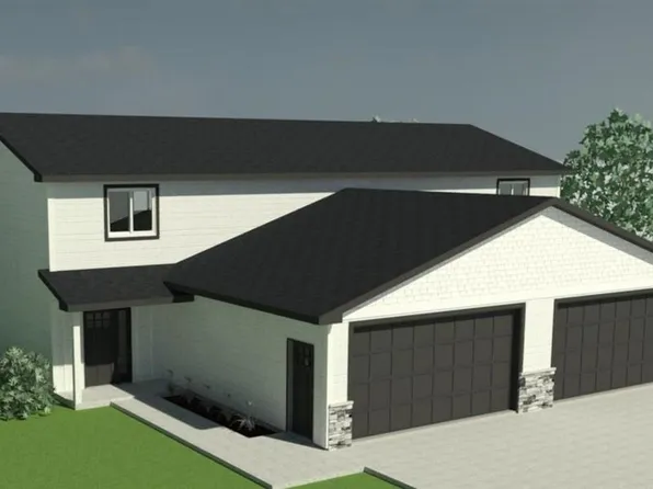 3211 Scotch Ln, Mankato, MN 56001