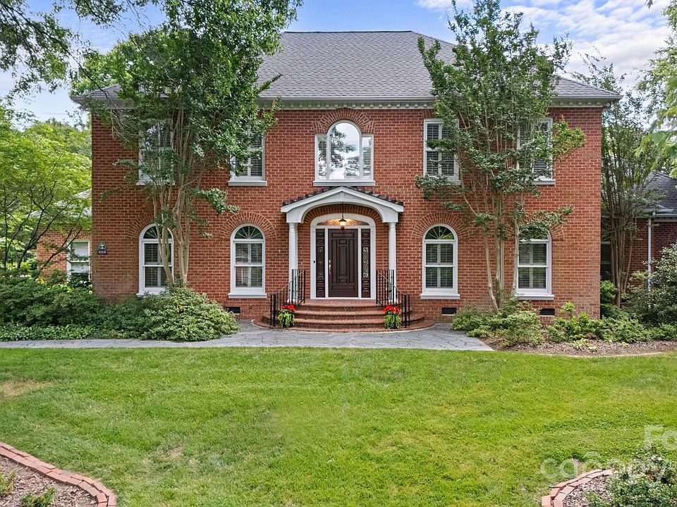 1st image of 4100 Moorland Dr