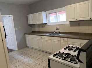 380 Leslie St #2, Newark, NJ 07112