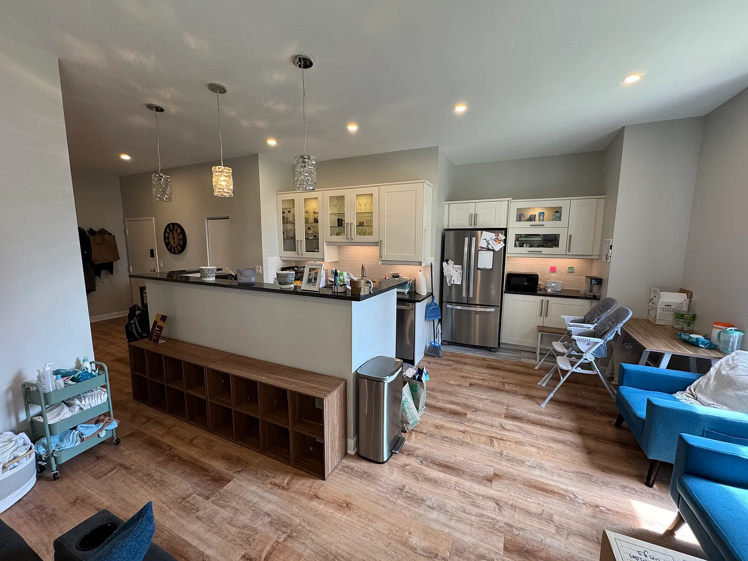 2 bed, 1200 sqft, $2,900 — Photo 2