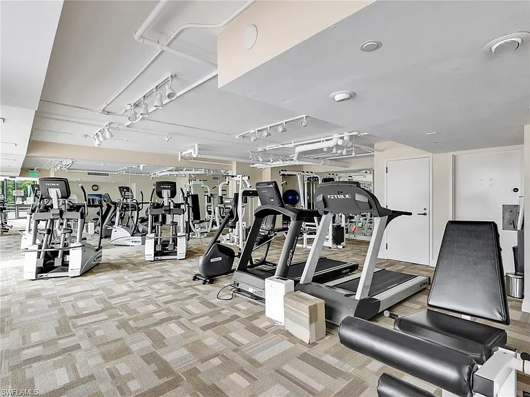 4751 Gulf Shore Blvd N #602 — Photo 36