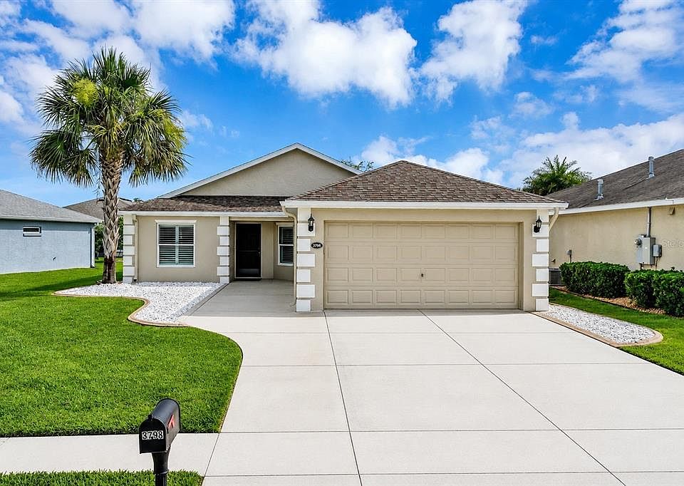 1st image of 3798 Arlington Ridge Blvd