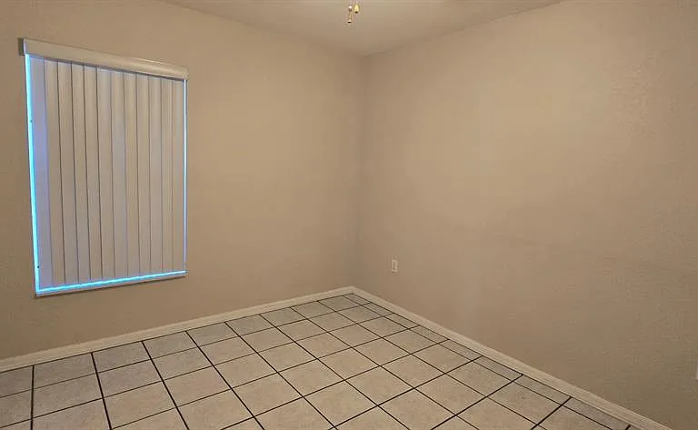 7119 SW 115th Loop — Photo 17