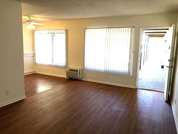 4th image of 8750 Topanga Canyon Blvd #15
