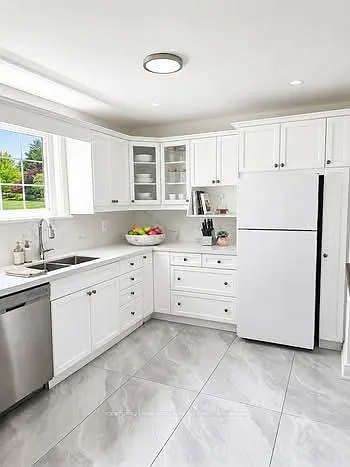 5 bed, $4,650 — Photo 4
