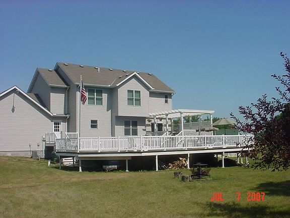 4th image of 4965 173rd Ave NE