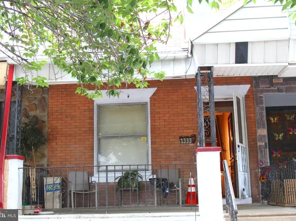1333 S Divinity St, Philadelphia, PA 19143