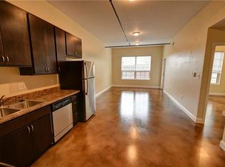 257 S Florissant Rd APT 102, Ferguson, MO 63135