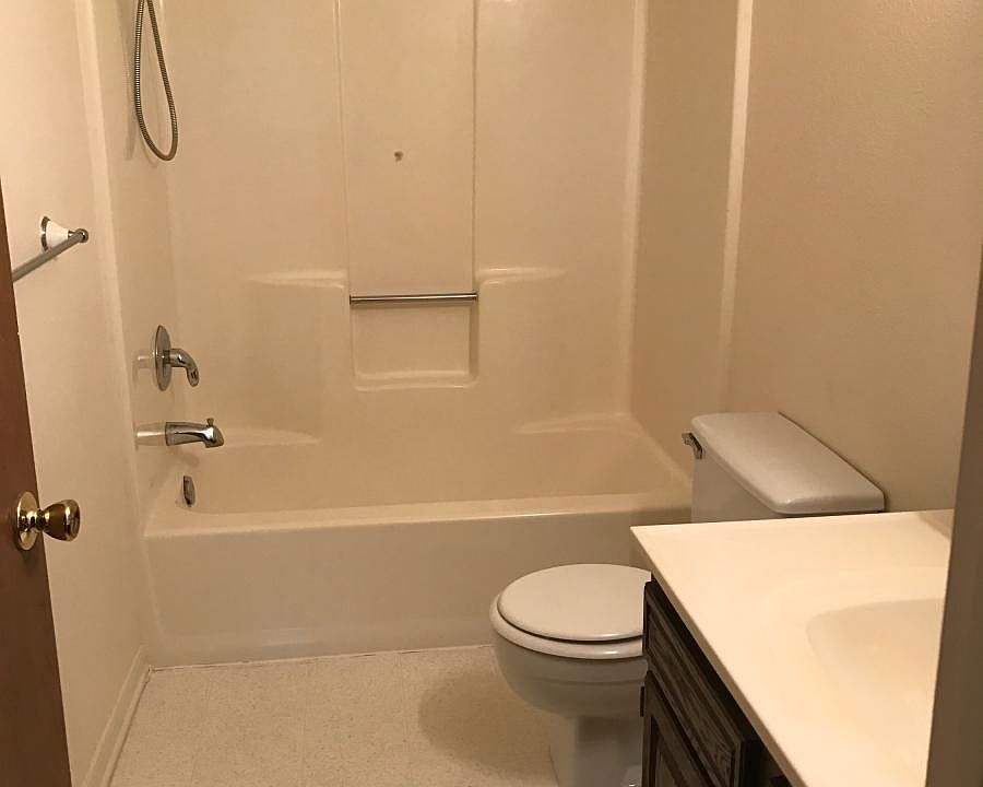 Upstairs Bathroom
