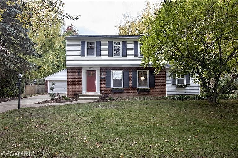 1st image of 2129 Chesaning Dr SE