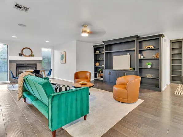 9701 Greystone Ave, Oklahoma City, OK 73120